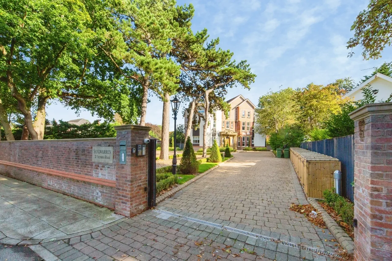 Victoria Road, Formby, L37, photo 22
