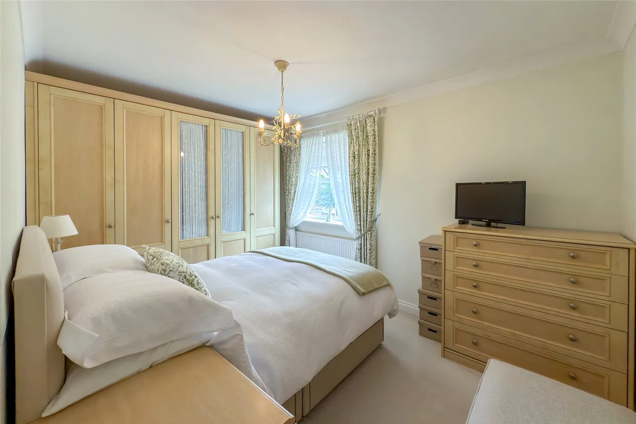 Puddingstone Drive, St. Albans, Hertfordshire, AL4 0GY, photo 6