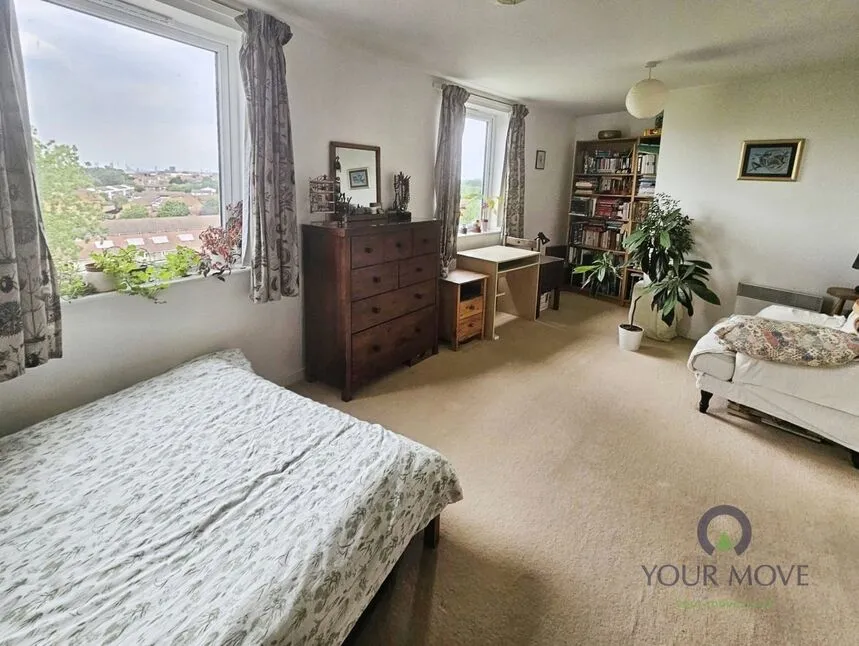 Poplar Place, London, SE28, photo 5