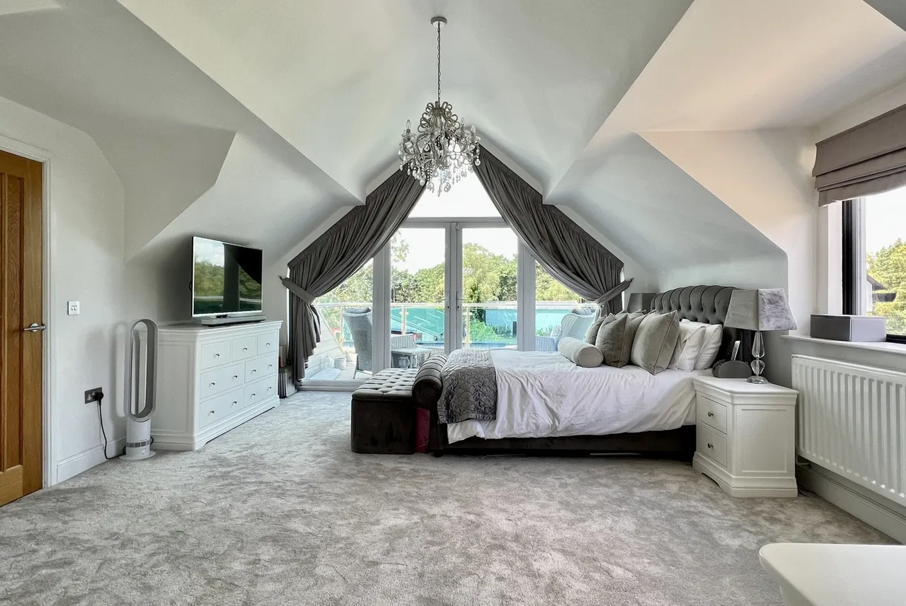Foxbury Road, Ringwood, BH24, photo 33