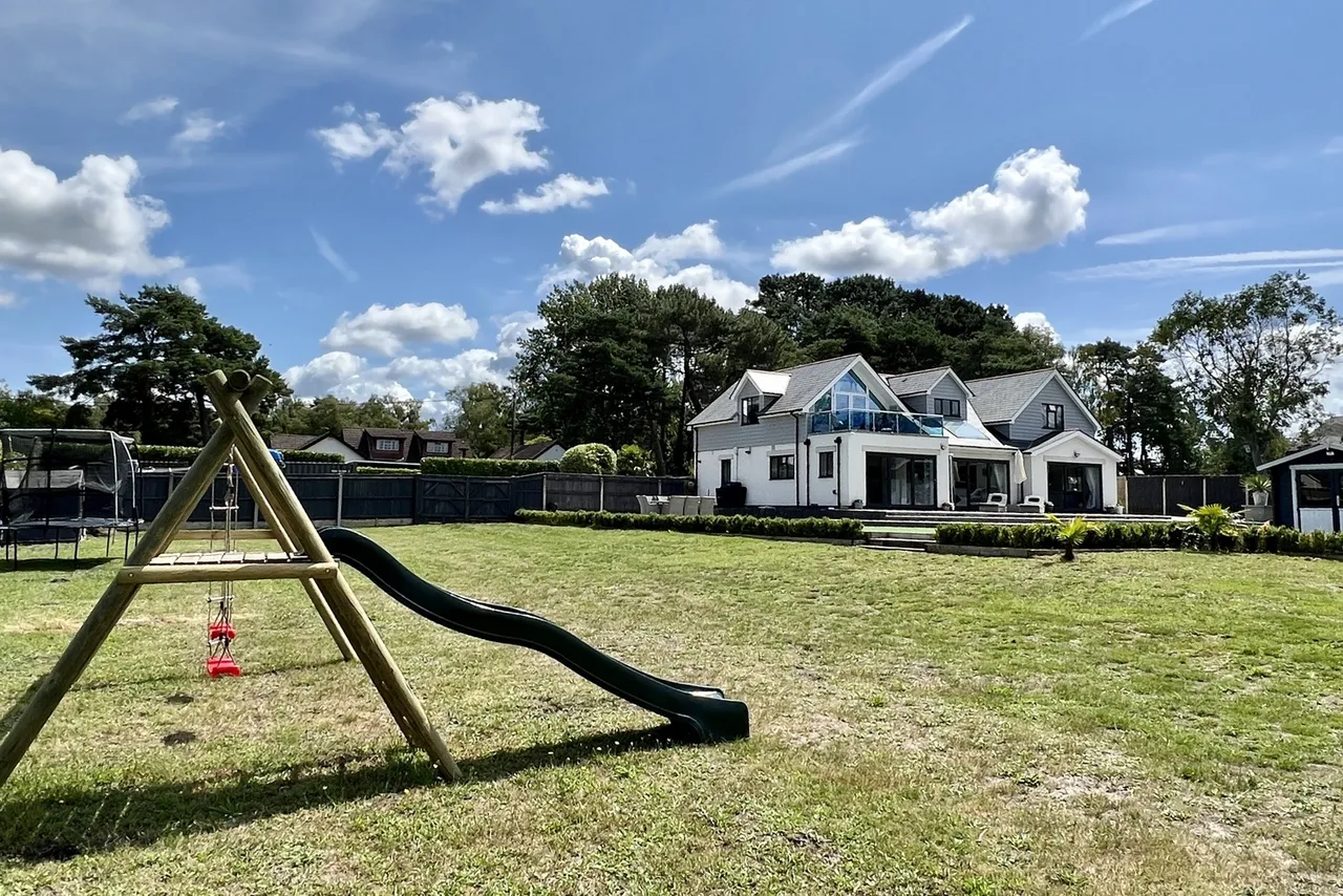 Foxbury Road, Ringwood, BH24, photo 42