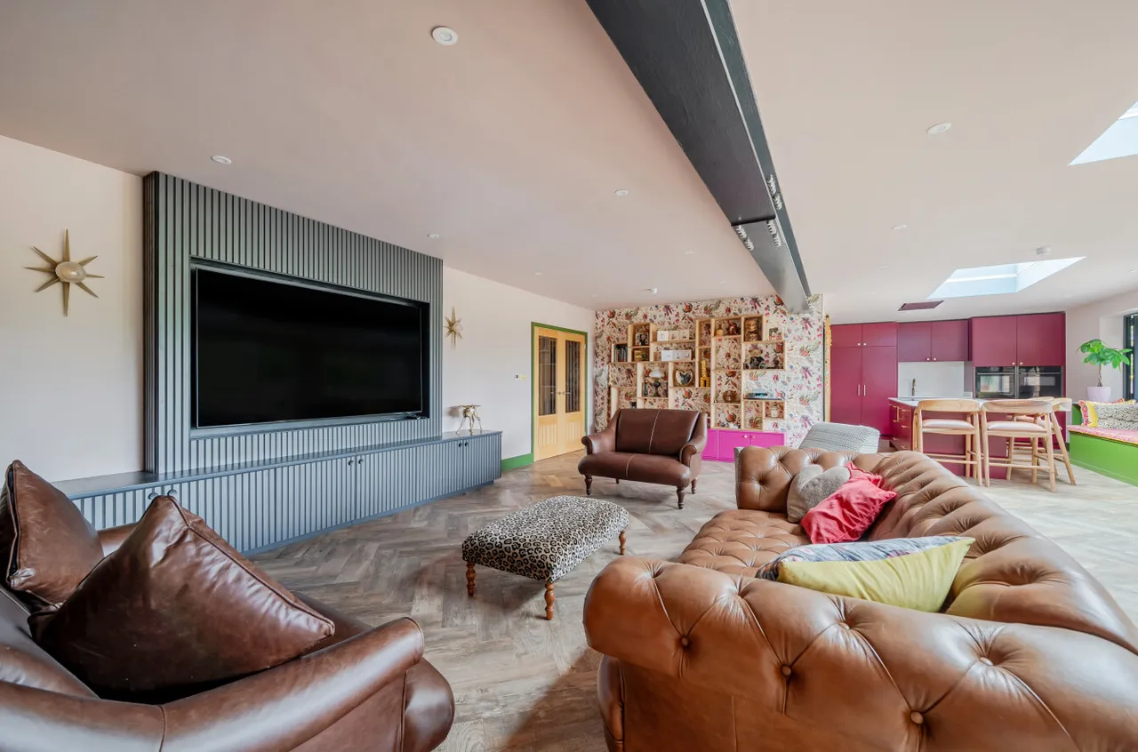 Priors Hill Lane, Bursledon, SO31, photo 22