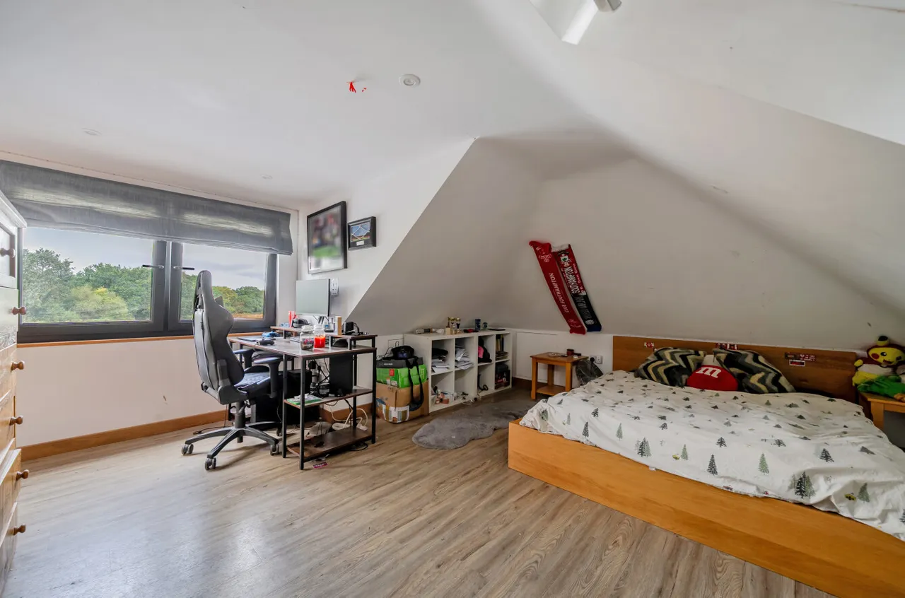 Priors Hill Lane, Bursledon, SO31, photo 17