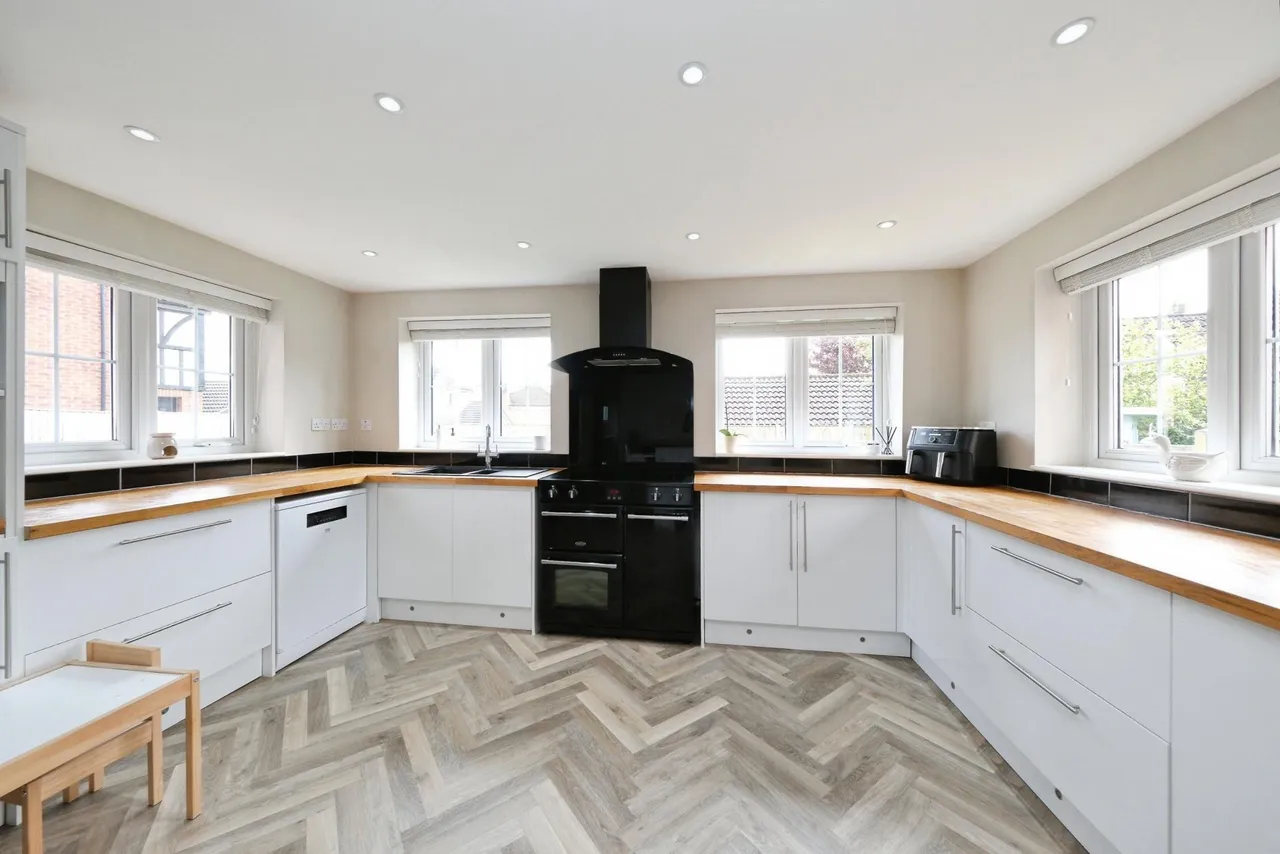 Glaven Close, Mansfield, NG19, photo 8