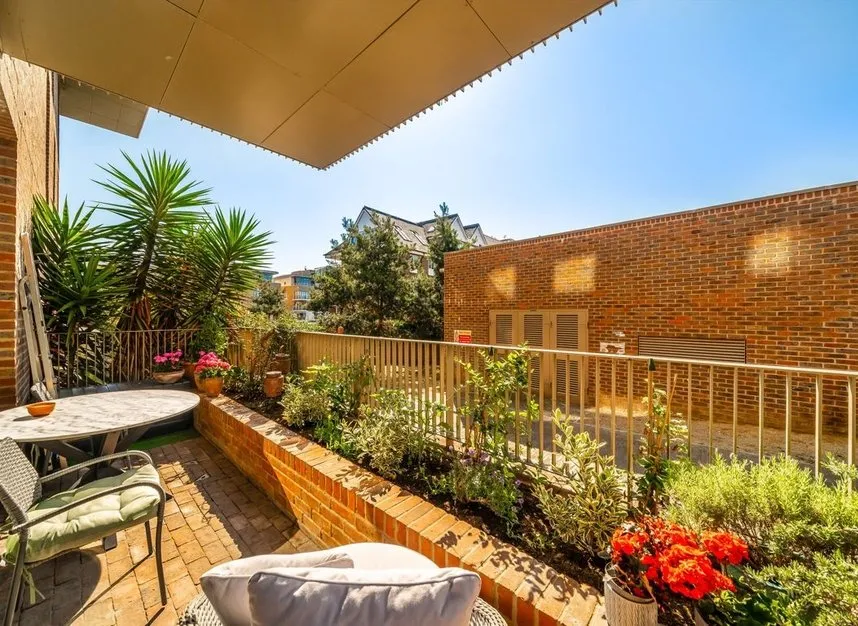 Durham Wharf Drive, Chiswick, TW8, photo 7