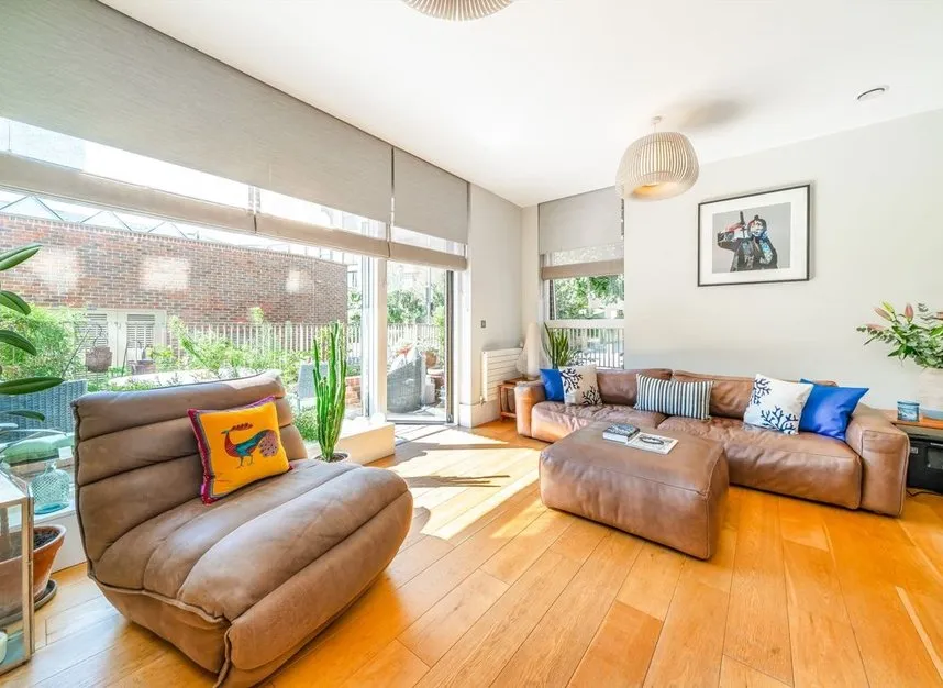 Durham Wharf Drive, Chiswick, TW8, photo 2