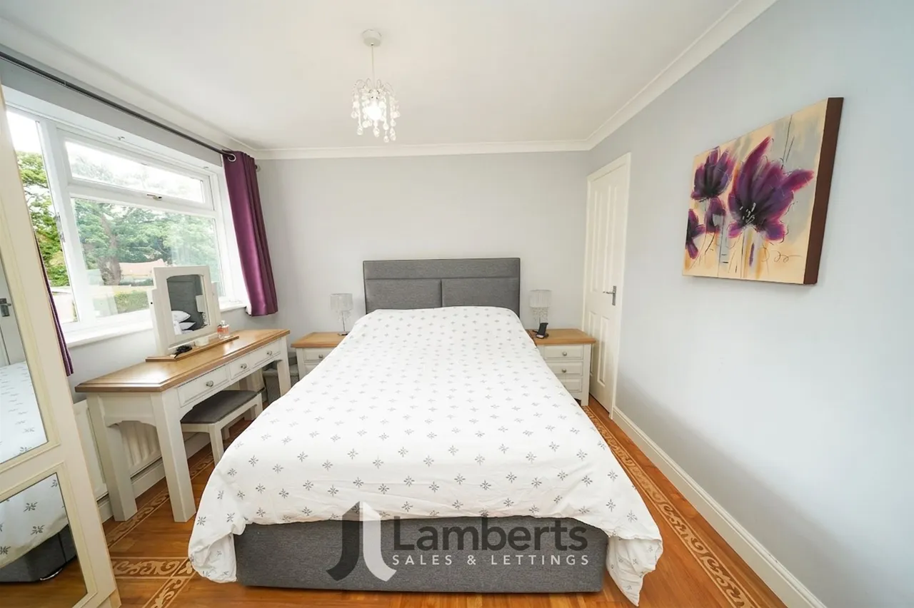 14 Goldthorne Close, Redditch, photo 13