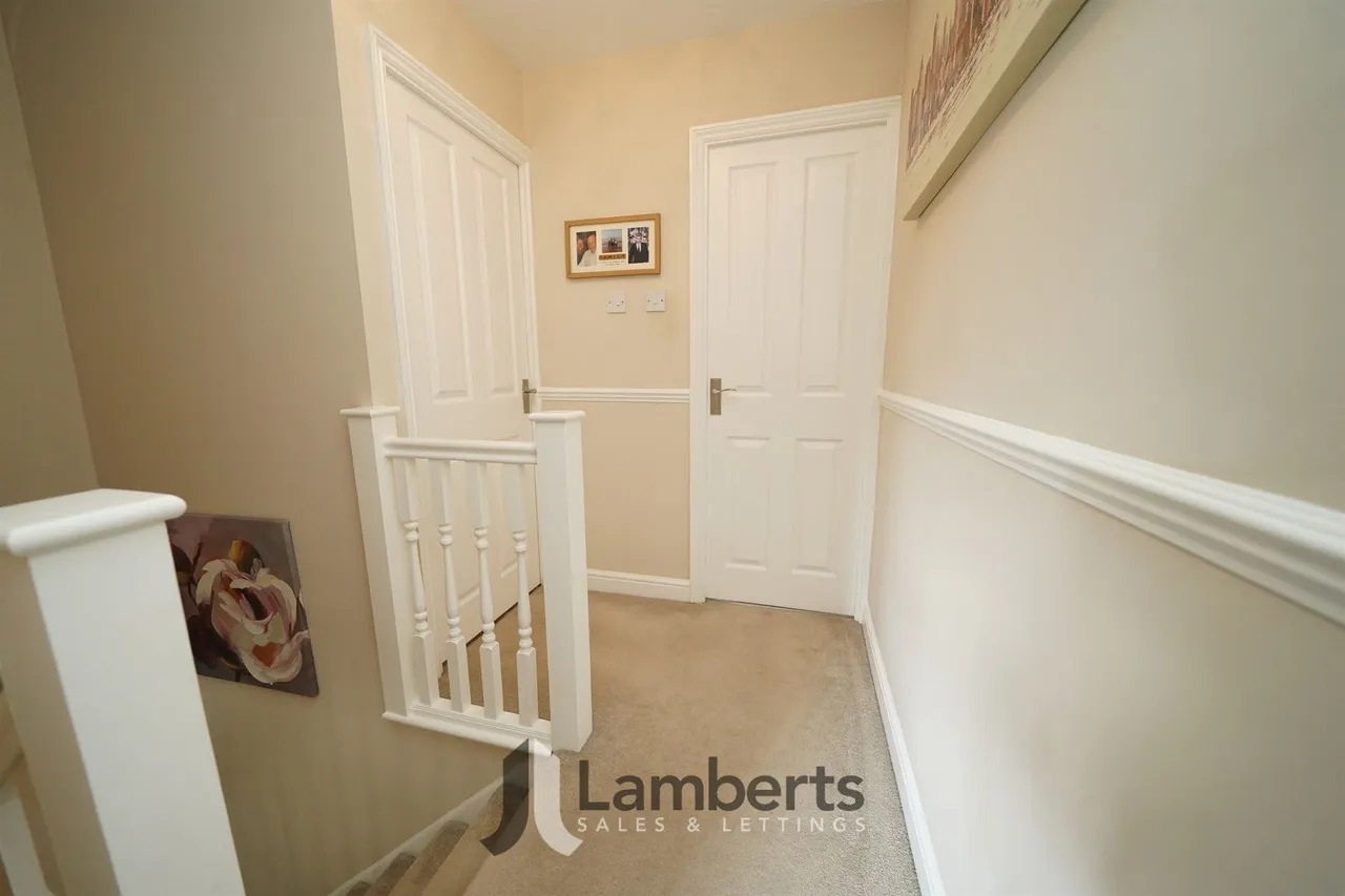 14 Goldthorne Close, Redditch, photo 10