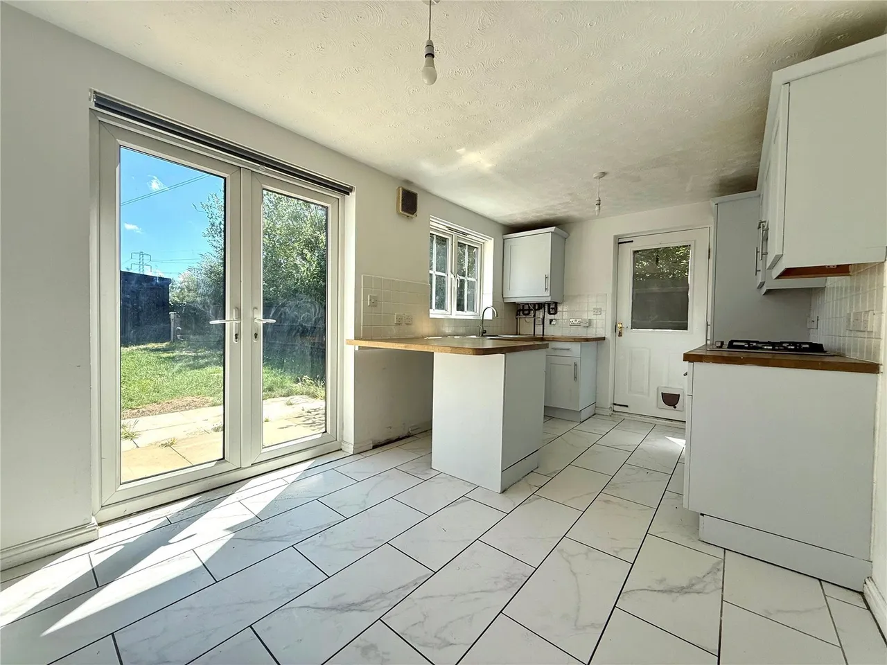 Grenville Road, Chafford Hundred, Grays, Essex, RM16, photo 2