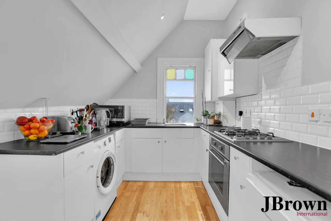 Gleneagle Road, Streatham, SW16, photo 5