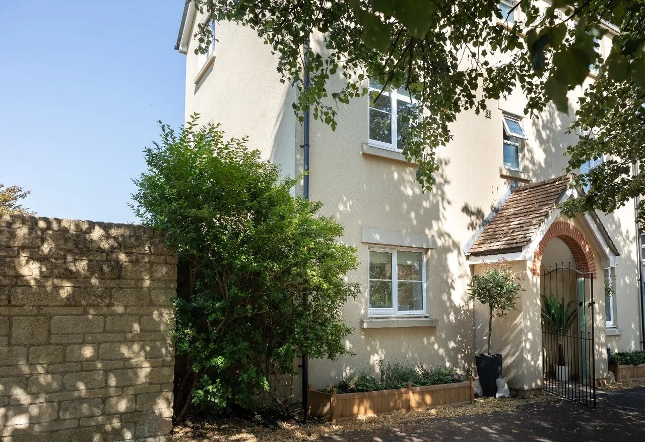5 bed house for sale — Freestone Way, CORSHAM