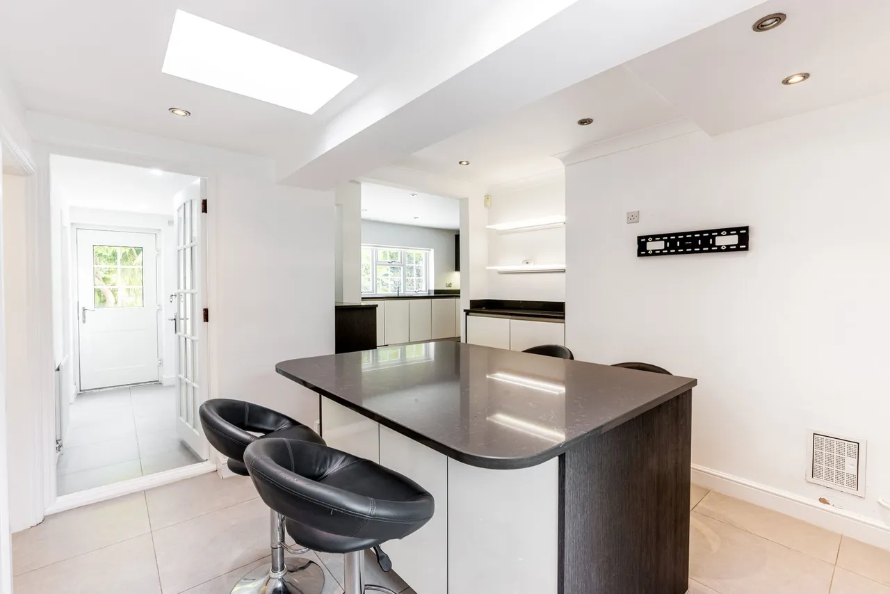 Knighton Road, Four Oaks, B74, photo 18