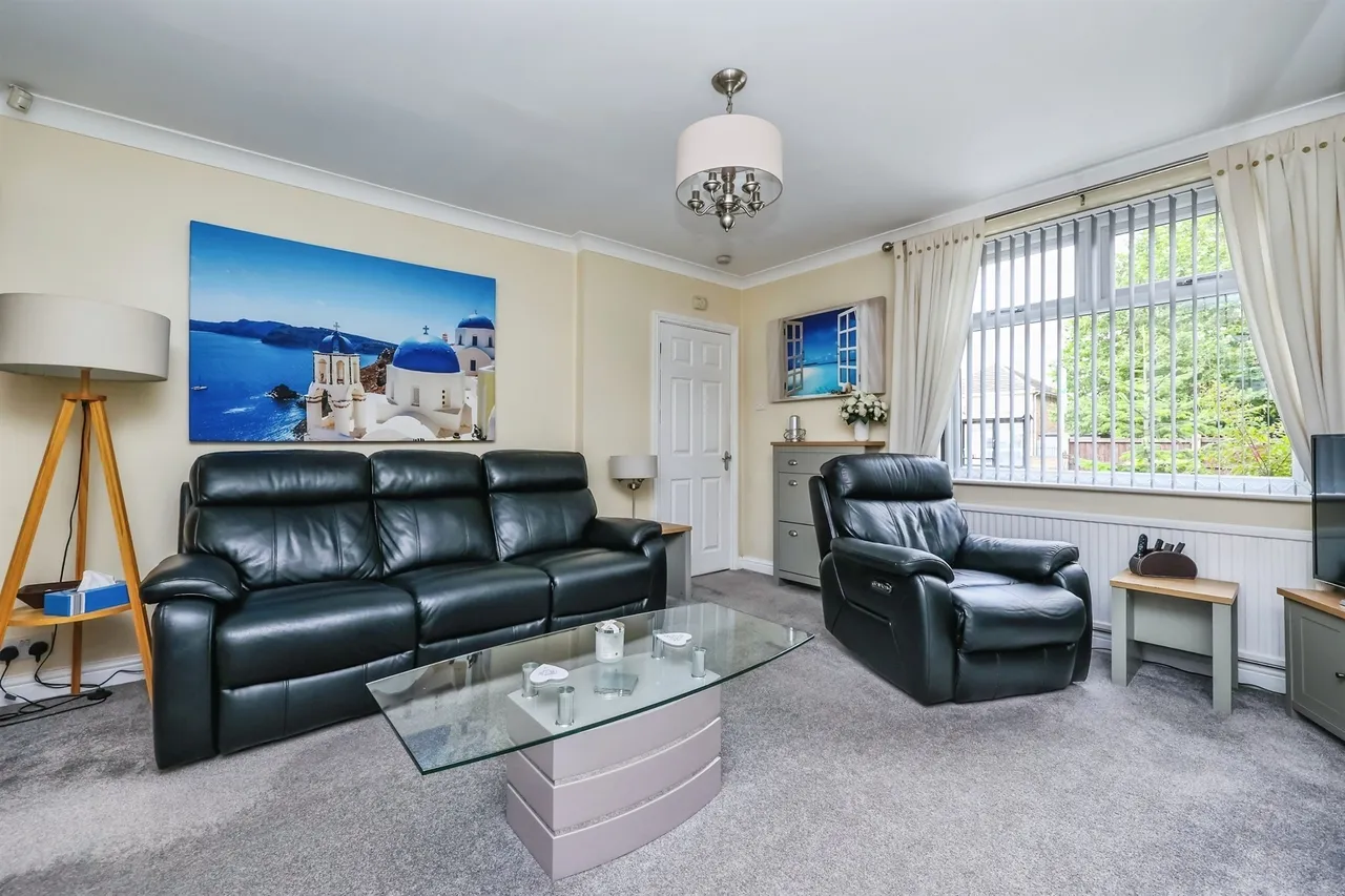 Annesley Road, Hucknall, NG15, photo 4