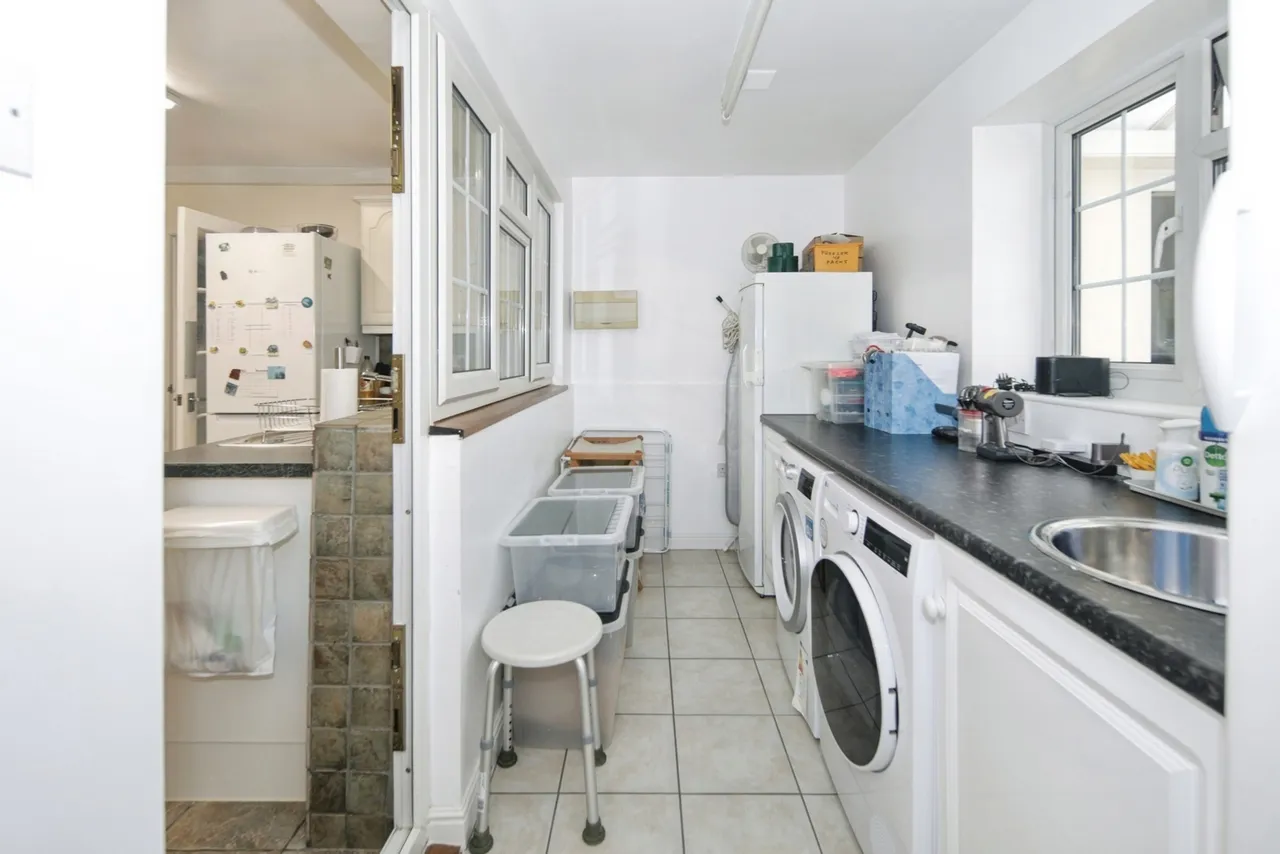 Holly Drive, Hurley, CV9, photo 9