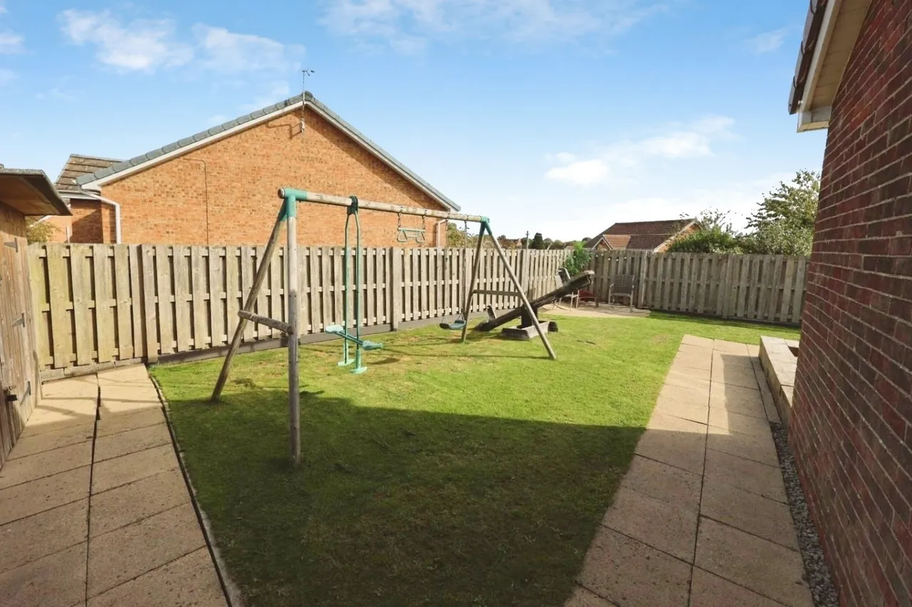 Ennerdale Grove, West Auckland, DL14, photo 15