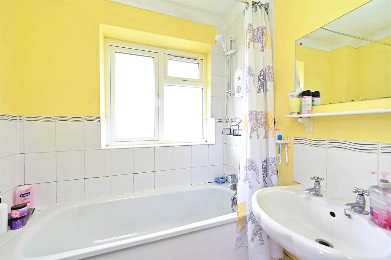 Greatfield Road, Farnborough, Hampshire, GU14 8HD, photo 12