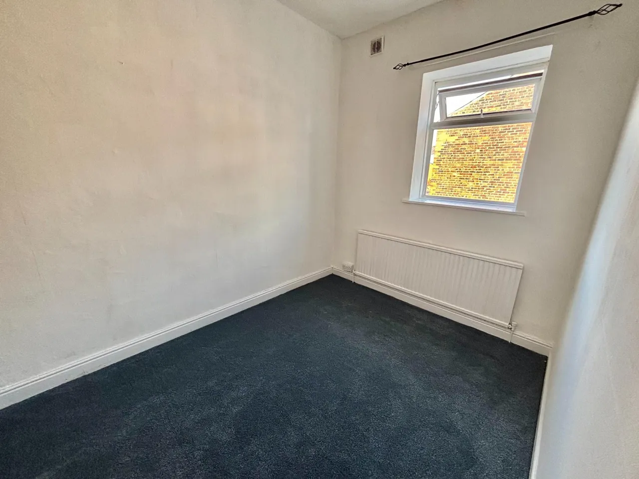 Huxley Street, Oldham, OL1, photo 11