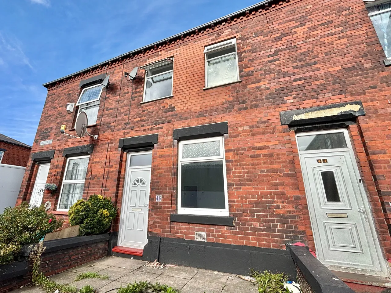 3 bed house to rent — Huxley Street, Oldham, OL1