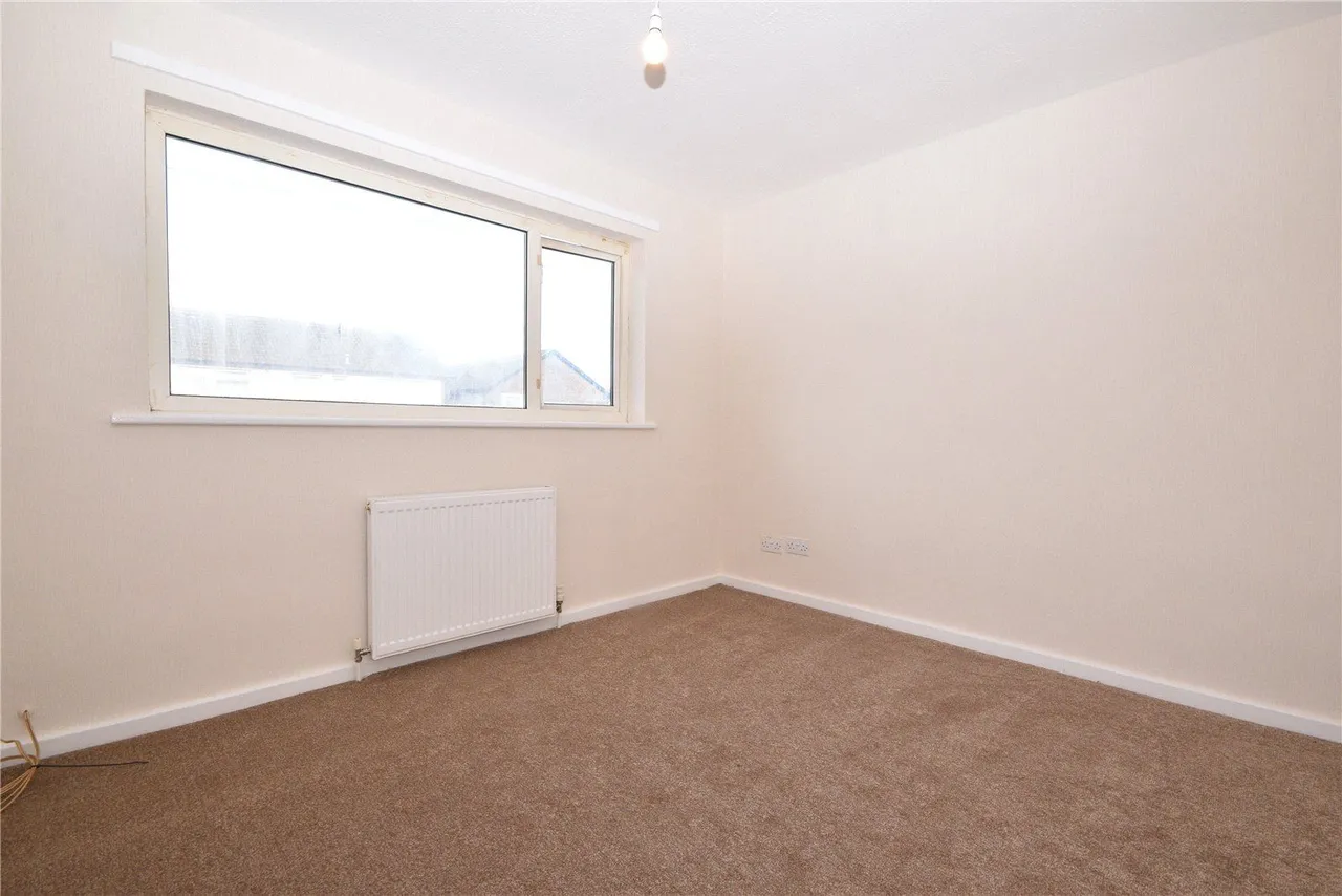 Bruce Lawn, Leeds, LS12, photo 11