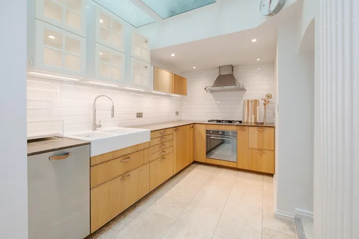 Newark Street, London, E1, photo 6