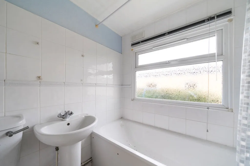 Penton Park, Chertsey KT16 8QB, photo 7