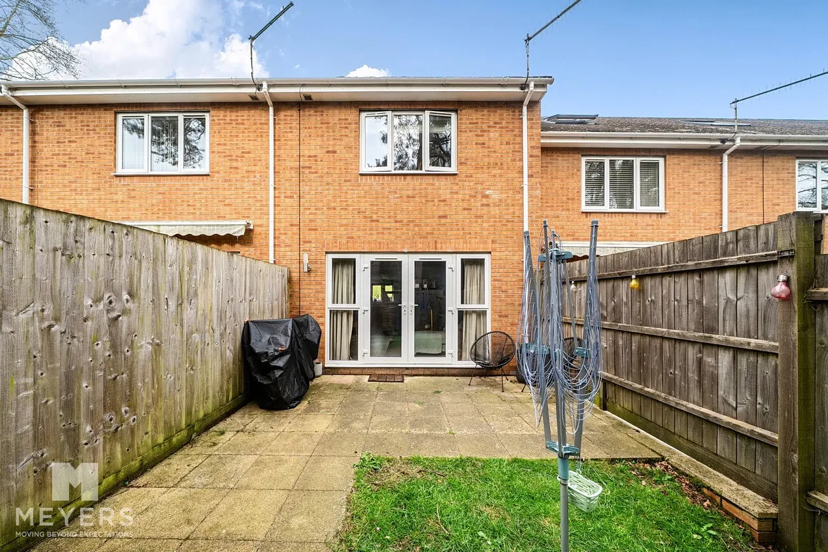 Olivia Close, Corfe Mullen, BH21, photo 17