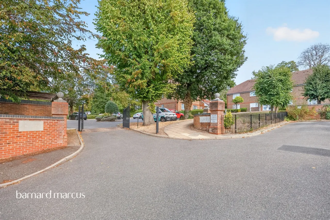 Evelyn Way, Wallington, SM6, photo 9