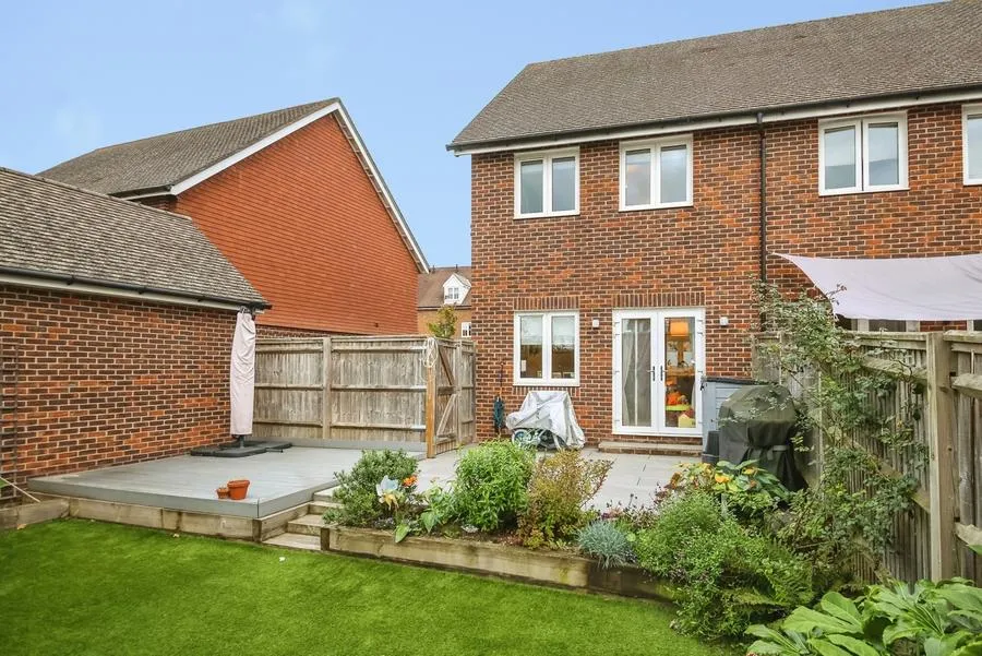 Moy Green Drive, Horley, RH6, photo 16