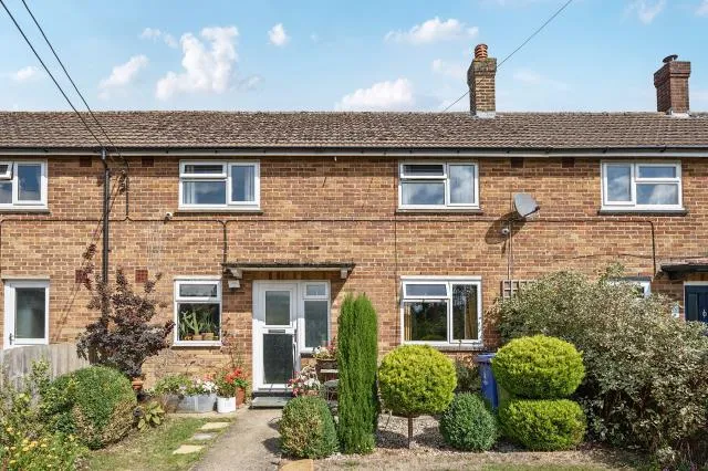 2 bed house for sale, Barley Hill, Culworth, OX17