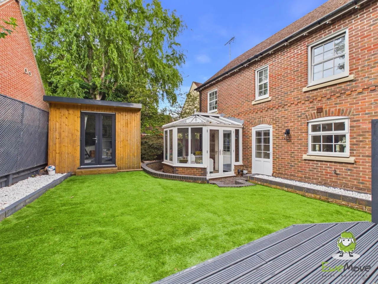 Otterbourne Walk, Sherfield-On-Loddon, RG27, photo 12