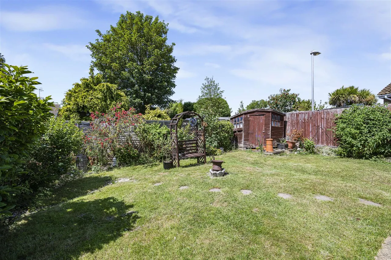 Lexden Road, Seaford, photo 17