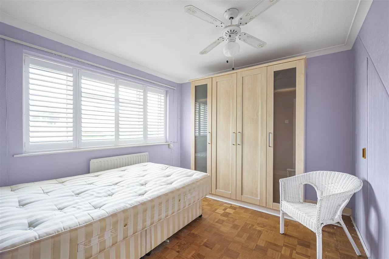 Lexden Road, Seaford, photo 10