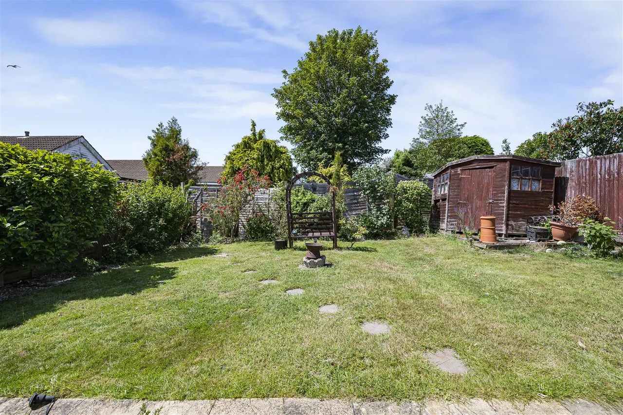 Lexden Road, Seaford, photo 16