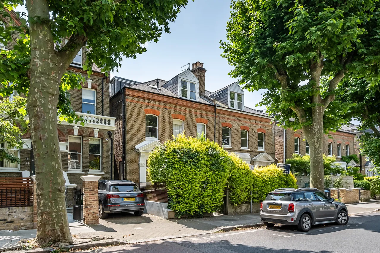2 bed flat for sale — Brondesbury Road, London, NW6