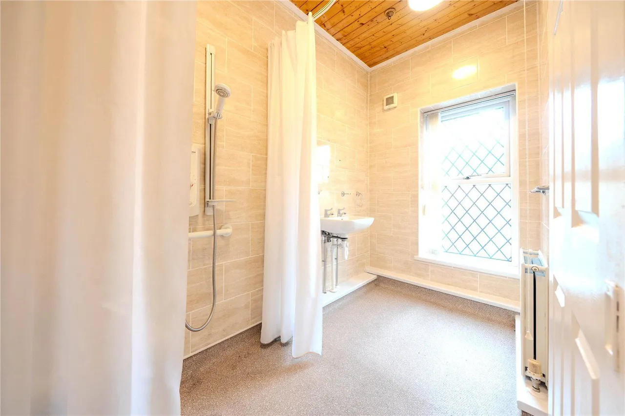 Brunswick Road, Pudsey, LS28, photo 7