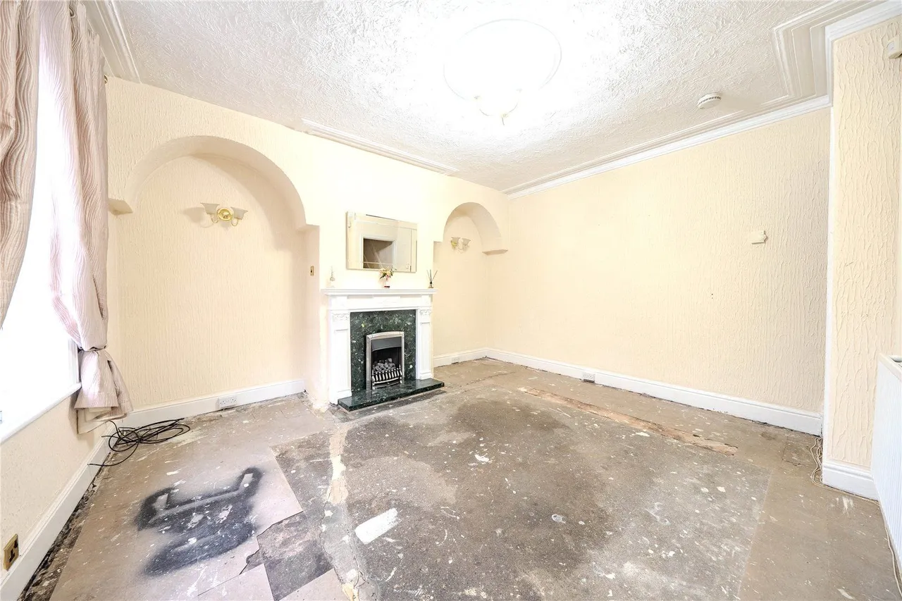 Brunswick Road, Pudsey, LS28, photo 3