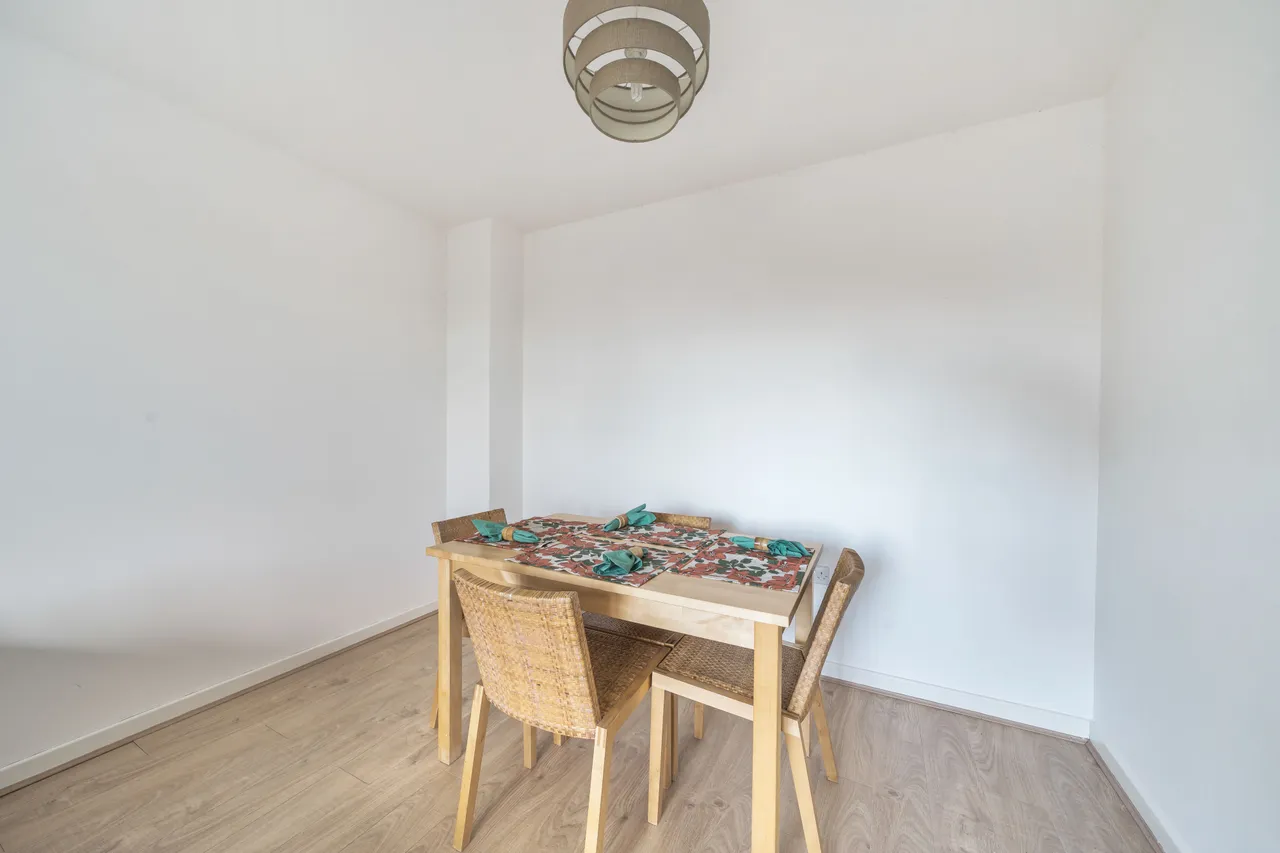 10 Champion House, 209 Charlton Road, London, photo 10