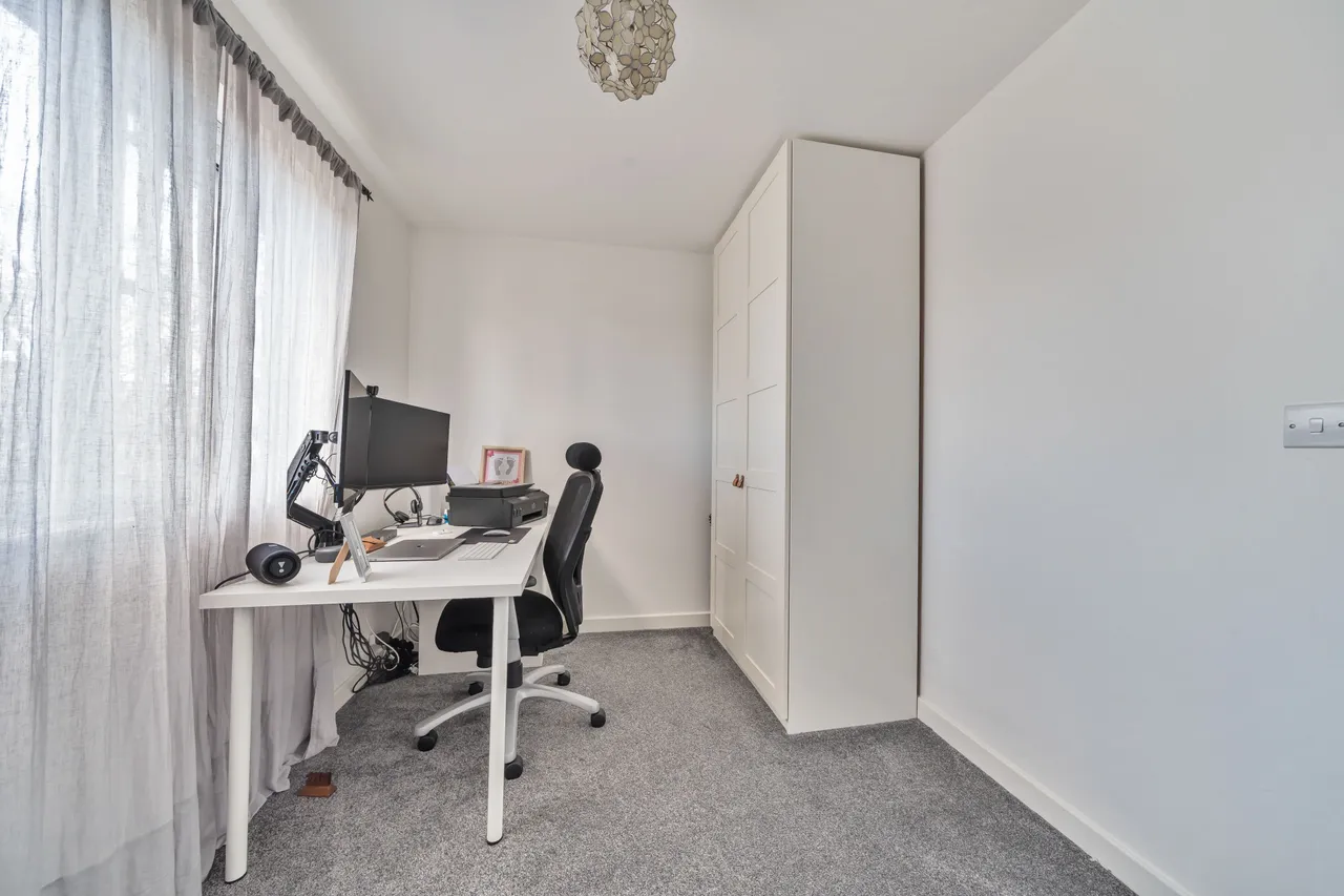10 Champion House, 209 Charlton Road, London, photo 6