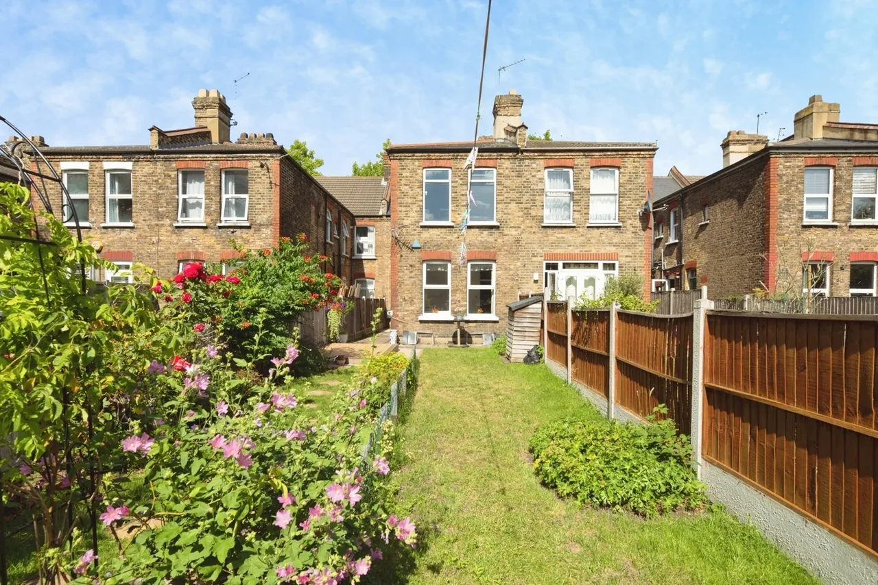 Perth Road, LONDON, London, E10, photo 16