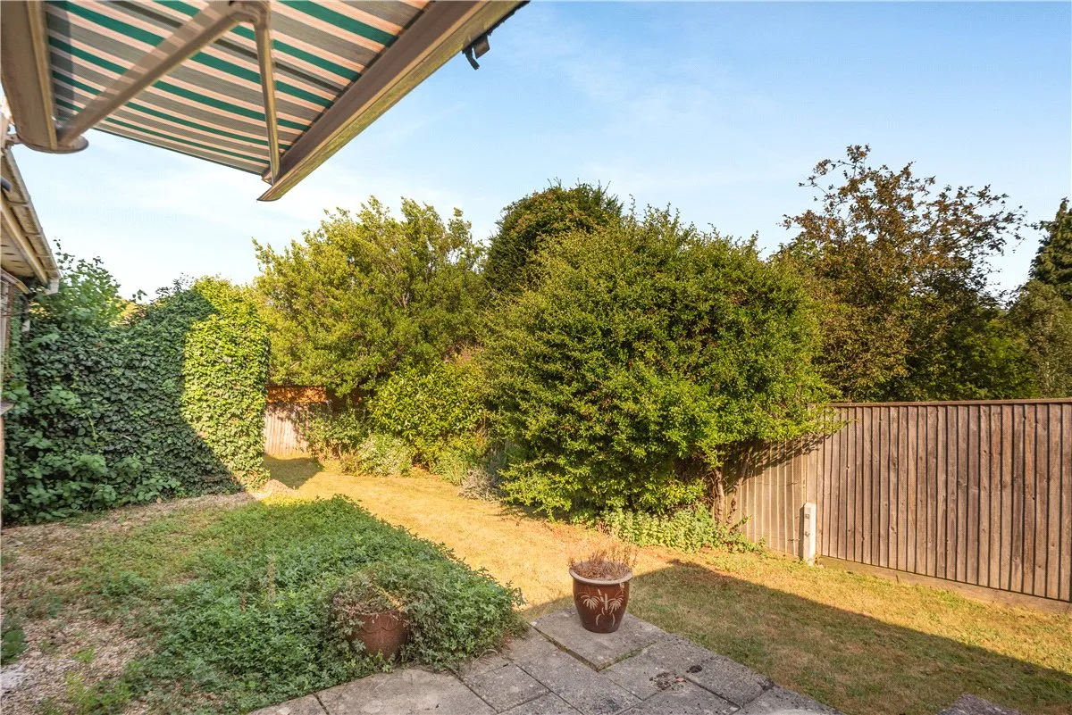 Forbes Road, Kings Worthy, SO23, photo 2