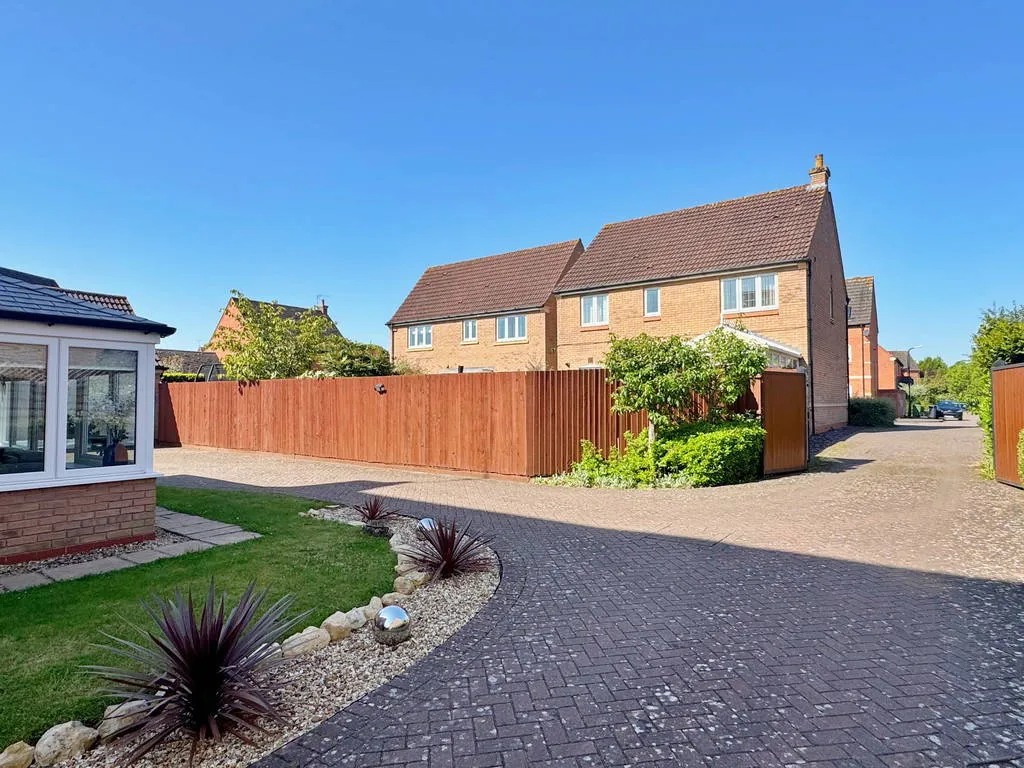 Blyth Close, Cawston, Rugby, CV22 7GY, photo 3