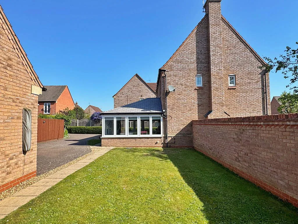 Blyth Close, Cawston, Rugby, CV22 7GY, photo 4