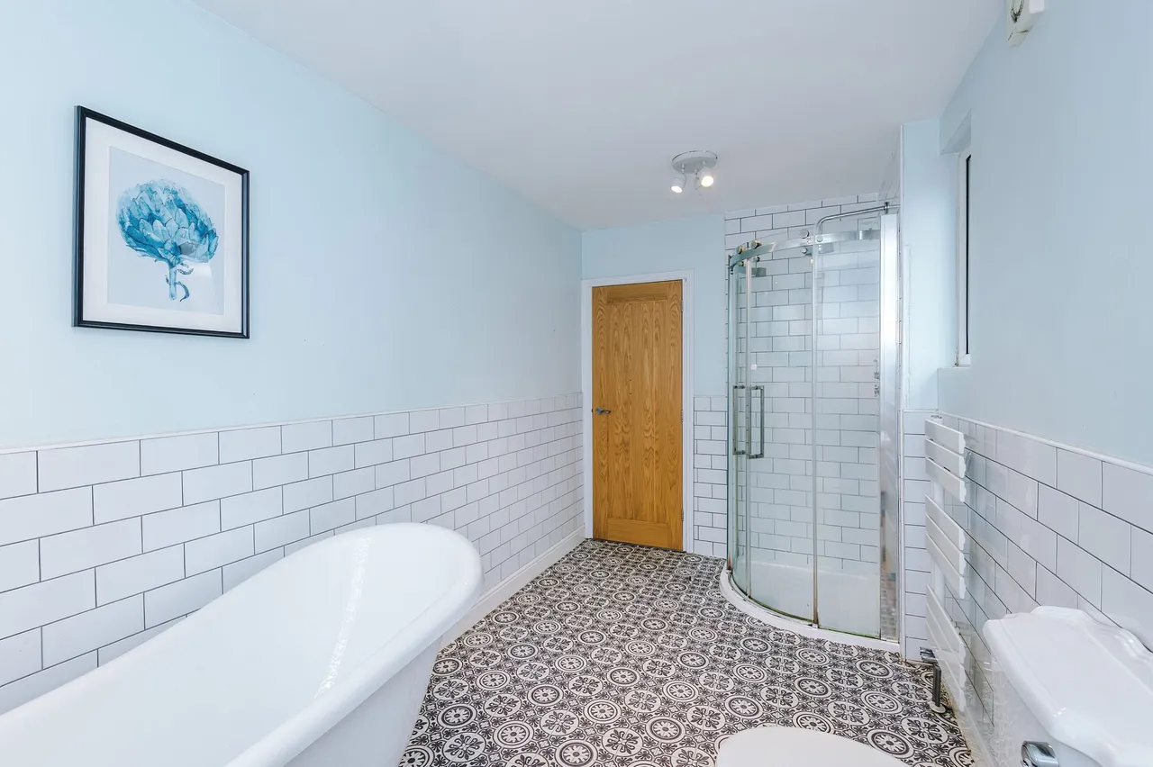 The Avenue, Leigh, Leigh, WN7 1ES, photo 9