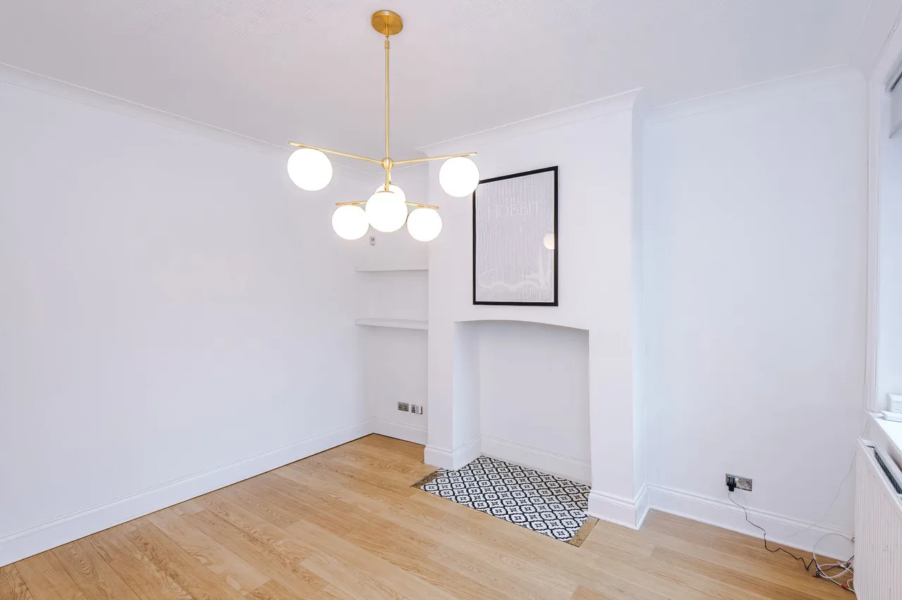 The Avenue, Leigh, Leigh, WN7 1ES, photo 4