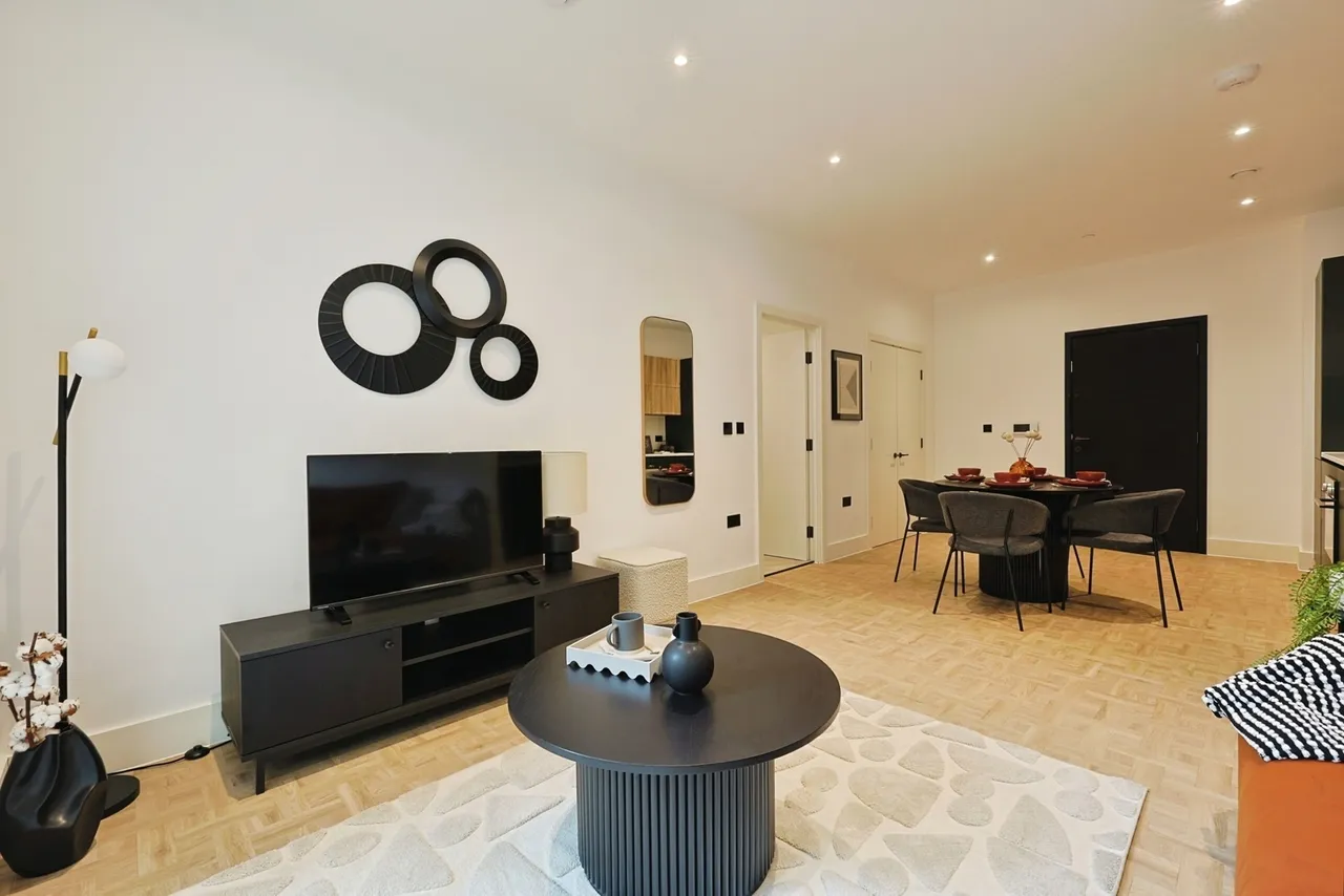 One Clapham, St. John's Hill, London, SW11, photo 13