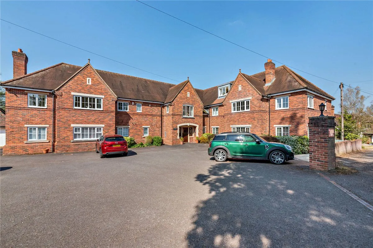 Woodridge, Newbury, RG14, photo 2