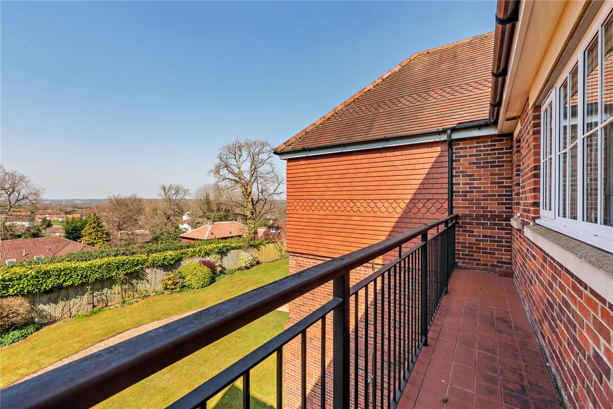 Woodridge, Newbury, RG14, photo 3