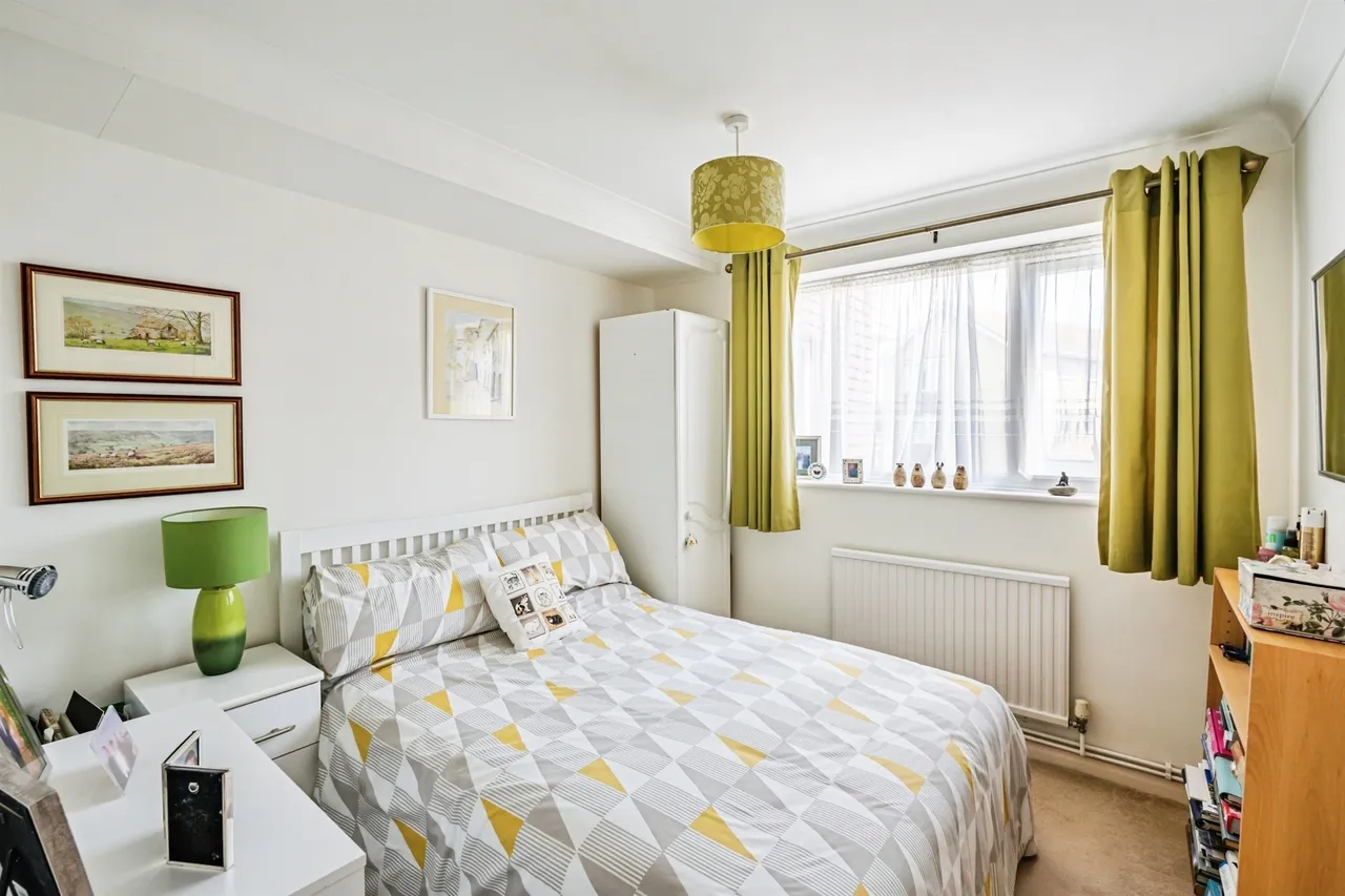 Claremont Road, Seaford, BN25, photo 10