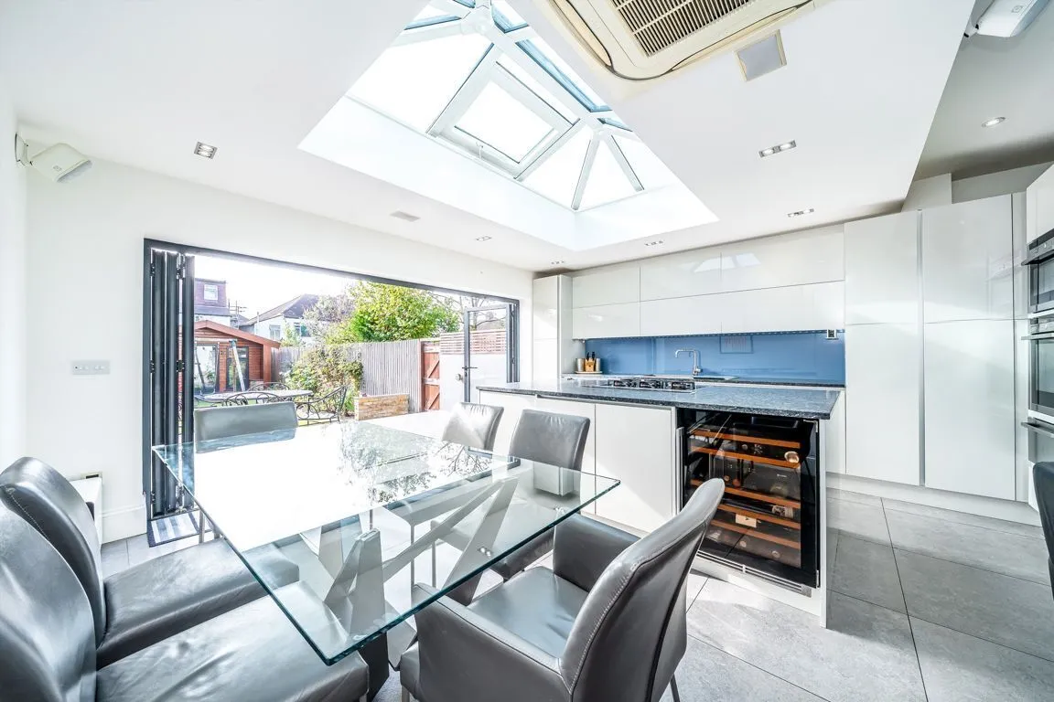 Borough Road, TW7, photo 5