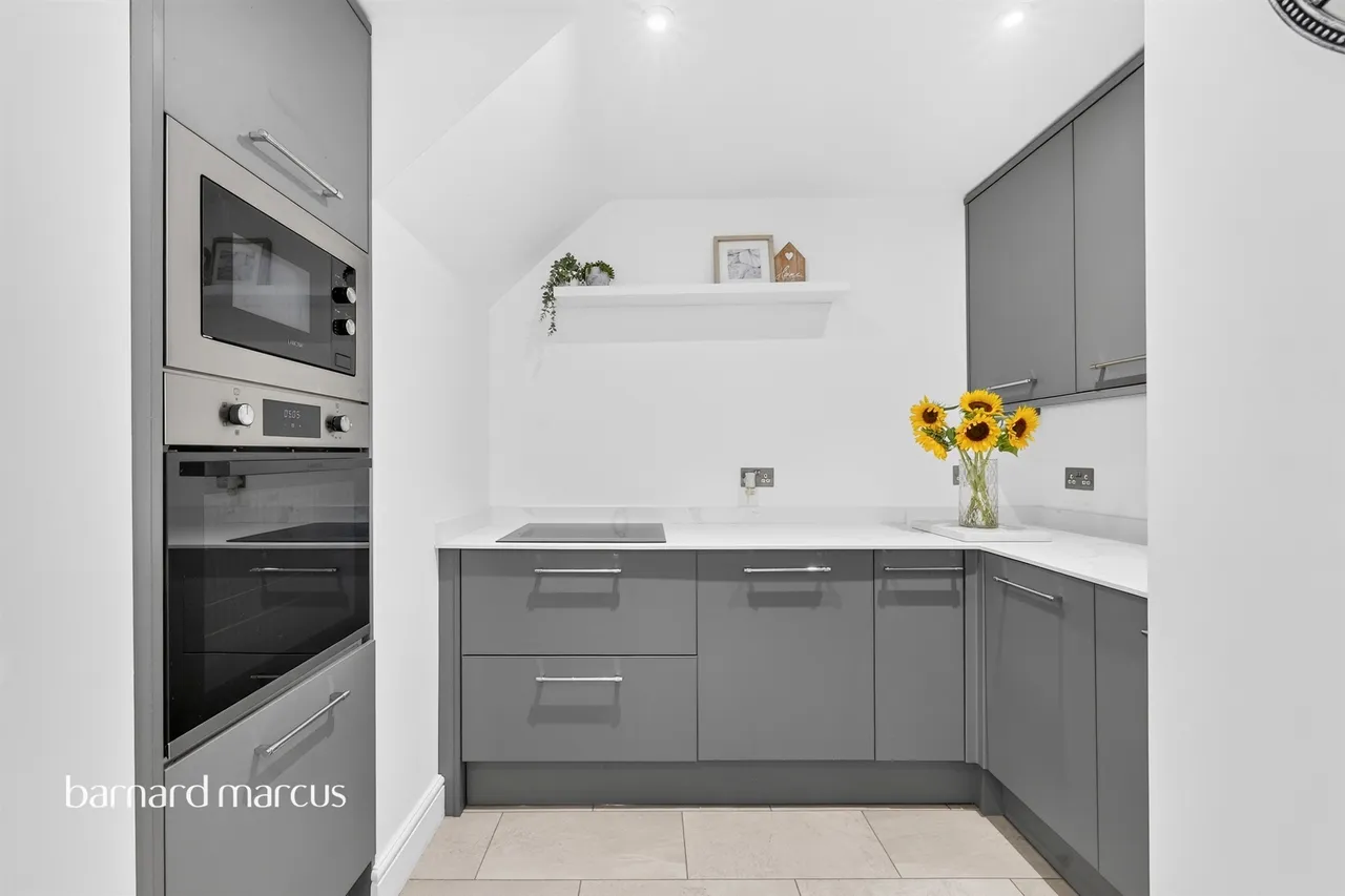 Washington Road, Worcester Park, KT4, photo 13